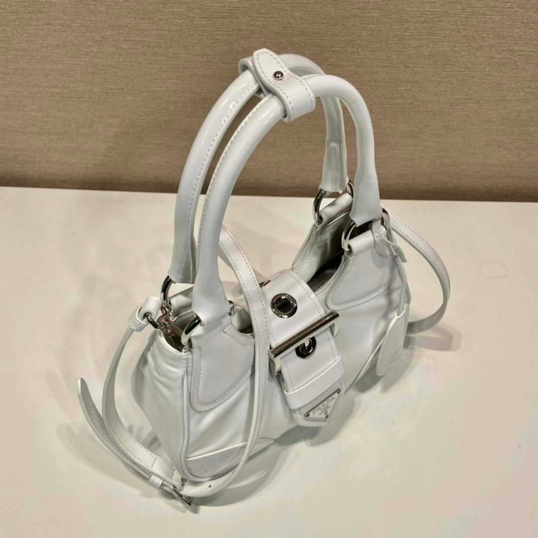 65324c904fe6f.jpg Replica Prada 1BA368 Moon padded patent leather bag White - Image 1