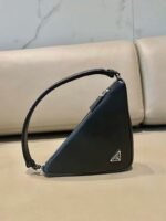 Replica Prada 1NQ043 Triangle leather pouch Black - Image 3