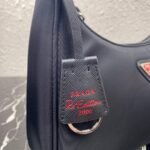 Replica Prada 1NE515 Re-Nylon Re-Edition 2000 mini-bag black red - Image 5
