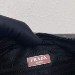 Replica Prada 1NE515 Re-Nylon Re-Edition 2000 mini-bag black red - Image 8
