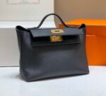 Replica Hermes Kelly 2424 Leather 29cm H230268 Black Shoulder bag - Image 2