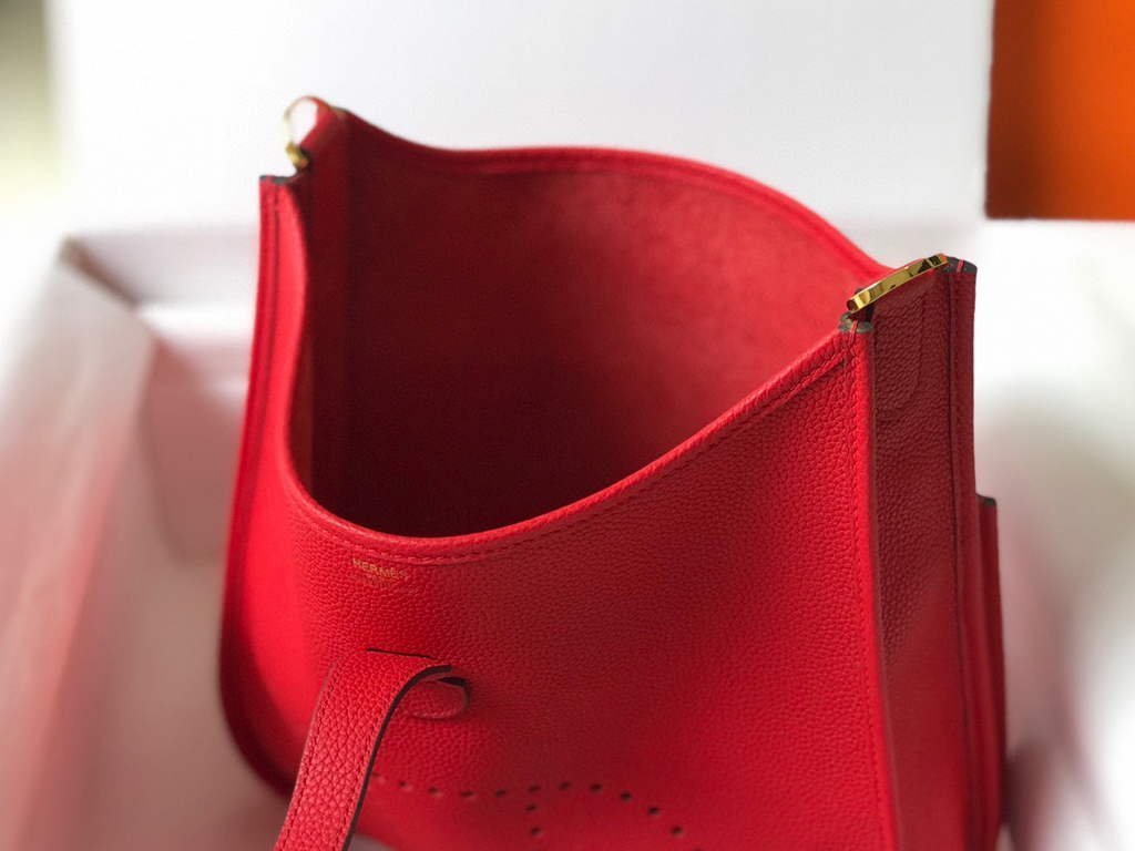 653278b4d29a7.jpg Replica Hermes Evelyne III 29 bag Designer Hermes Shoulder Bag 203869 Red - Image 1