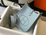 Replica Hermes Evelyne Bag Designer Hermes Mini Crossbody Real Bag 20431 Light Blue - Image 2