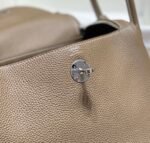 Replica Hermes H073428 Lindy Bag 26 30 H231958 - Image 4