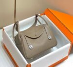 Replica Hermes H073428 Lindy Bag 26 30 H231958 - Image 8