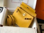 Replica Hermes Kelly Danse 22cm Leather Bag 20357 Yellow - Image 4