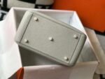 Replica Hermes H073428 Lindy Bag 26 30 H231943 - Image 3