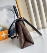 LOUIS VUITTON - Image 3