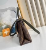 LOUIS VUITTON - Image 4