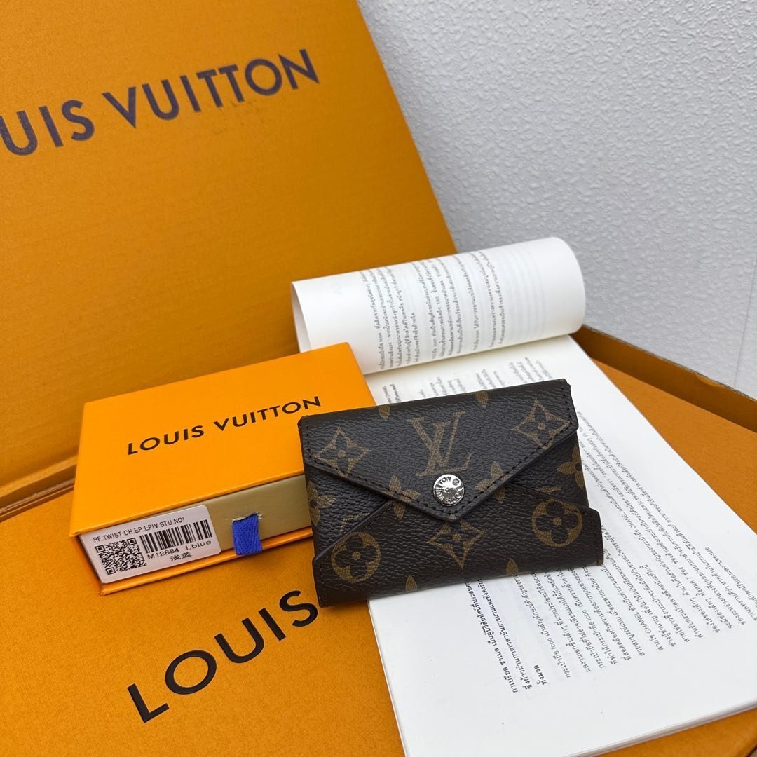 wsxc1741196202817_0.jpg wallet - Image 1