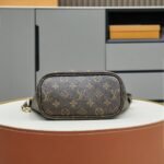LOUIS VUITTON - Image 6