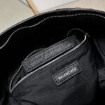 Balenciaga - Image 8