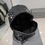 Balenciaga - Image 9