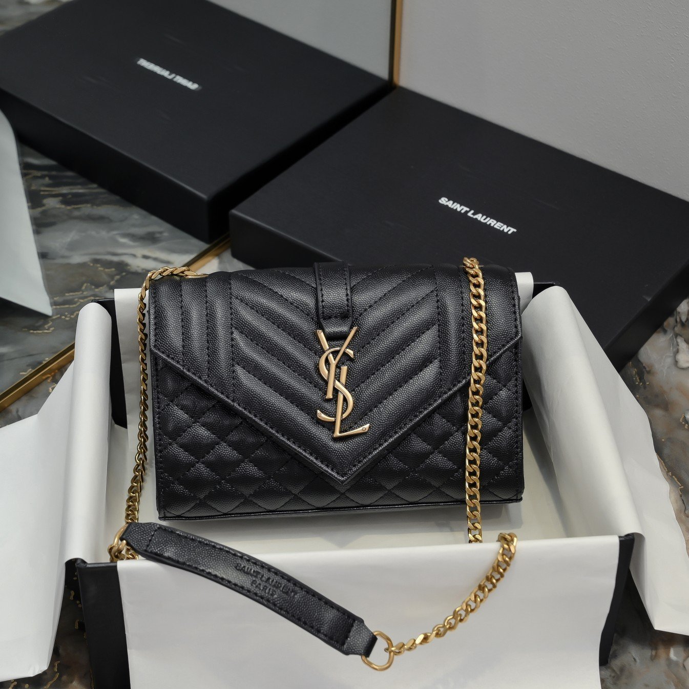 wsxc1742746328334_0.jpg YSL - Image 1