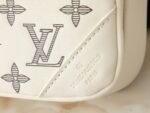 LOUIS VUITTON - Image 6