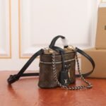 LOUIS VUITTON - Image 2