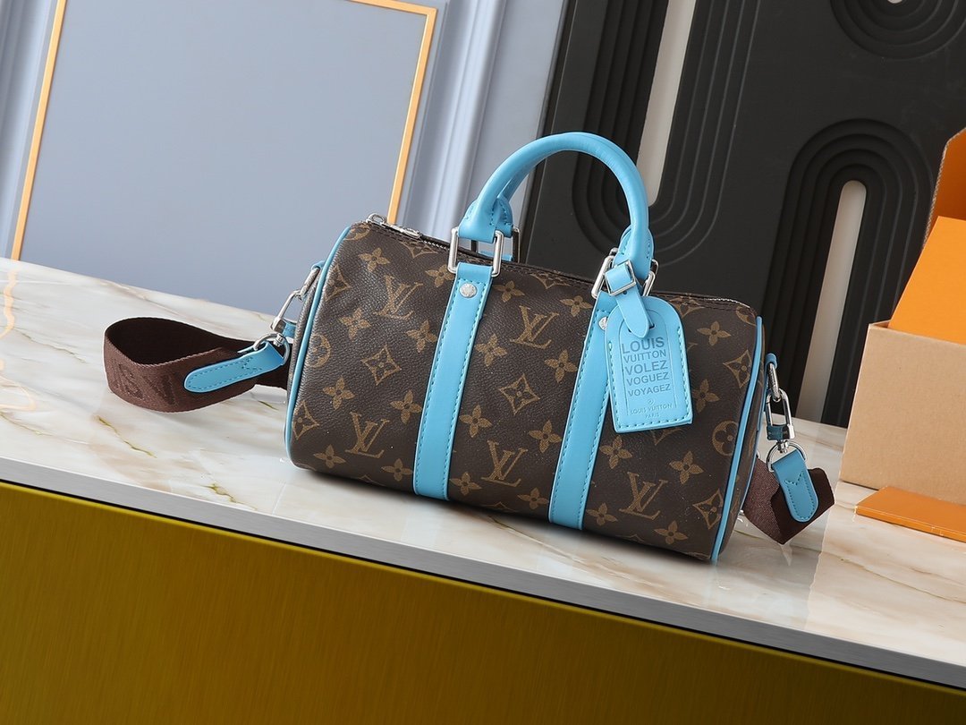 wsxc1742816326158_0.jpg LOUIS VUITTON - Image 1