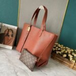 LOUIS VUITTON - Image 3