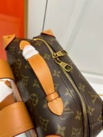 LOUIS VUITTON - Image 4