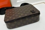 LOUIS VUITTON - Image 7