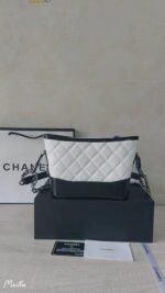 CHANEL - Image 2