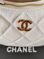 CHANEL - Image 7