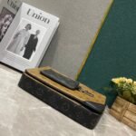 LOUIS VUITTON - Image 4