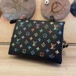 LOUIS VUITTON - Image 3