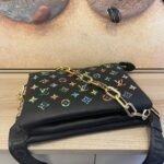 LOUIS VUITTON - Image 4