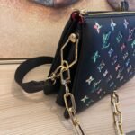 LOUIS VUITTON - Image 5