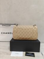 CHANEL - Image 2