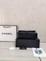 CHANEL - Image 6