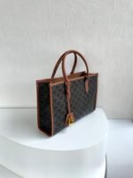 CELINE - Image 3