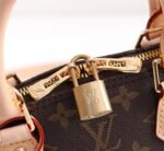 LOUIS VUITTON - Image 6