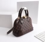LOUIS VUITTON - Image 2
