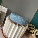 LOUIS VUITTON - Image 5