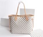 LOUIS VUITTON - Image 2