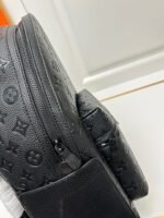 LOUIS VUITTON - Image 4