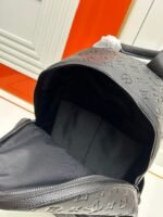 LOUIS VUITTON - Image 7