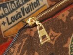 LOUIS VUITTON - Image 7