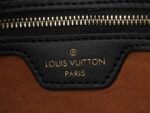 LOUIS VUITTON - Image 8