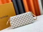 LOUIS VUITTON - Image 4