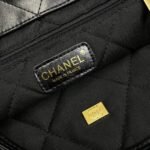 CHANEL - Image 8