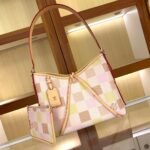 LOUIS VUITTON - Image 2