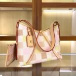 LOUIS VUITTON - Image 5