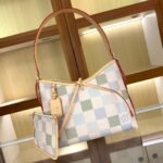 LOUIS VUITTON - Image 2