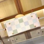 LOUIS VUITTON - Image 7