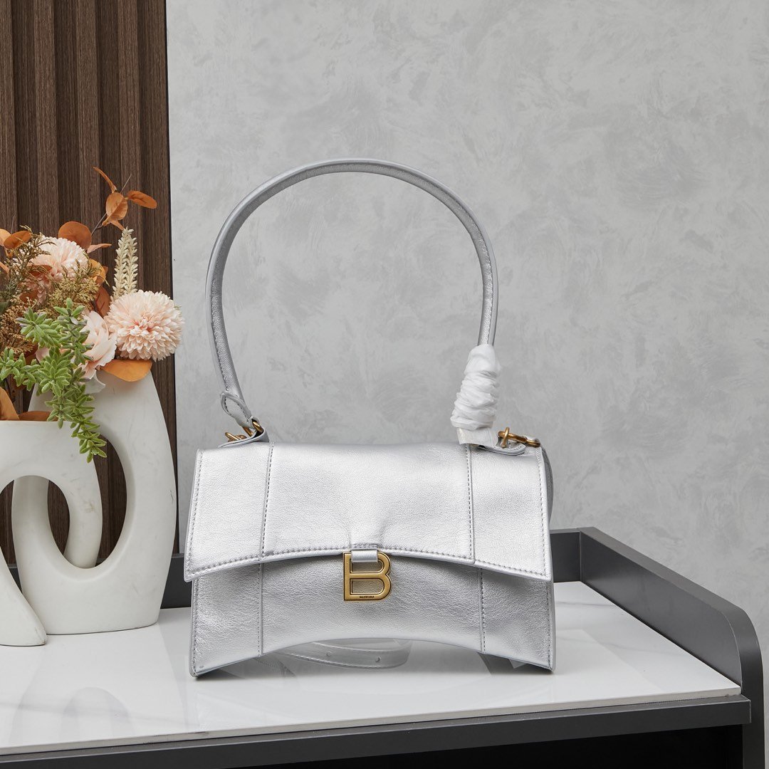 wsxc1743088219747_0.jpg Balenciaga - Image 1