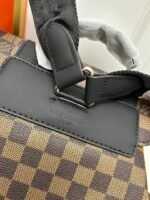 LOUIS VUITTON - Image 6