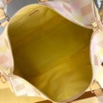 LOUIS VUITTON - Image 9